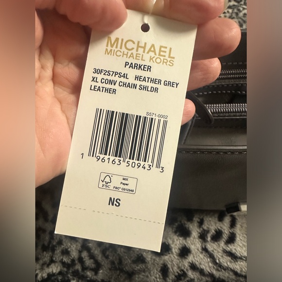 Brand new grey/purple XL Micheal Kors bag BNWT - Picture 9 of 10